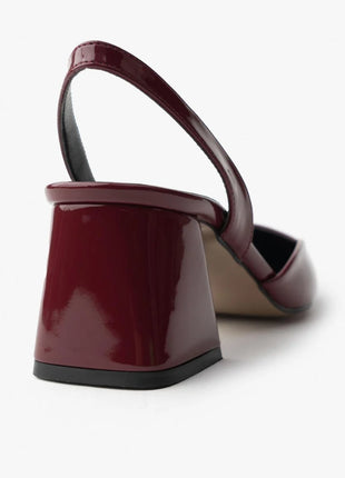 Bordo SAMMY Slingback Pumps mit spitzem Zehenbereich und breitem Blockabsatz, glänzendes Finish, ideal für formelle Anlässe.