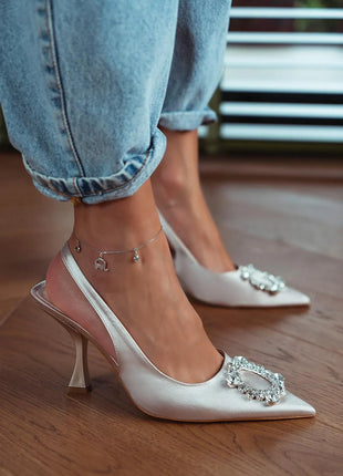 AMARA Pumps