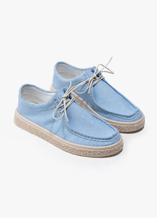 Georgie Sneaker in kühlem Blue - ein trendiger Blickfang für moderne Styles.