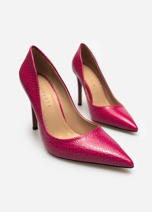 Demacia Pumps in Pink, verspielt und feminin, perfekt für einen farbenfrohen Akzent.