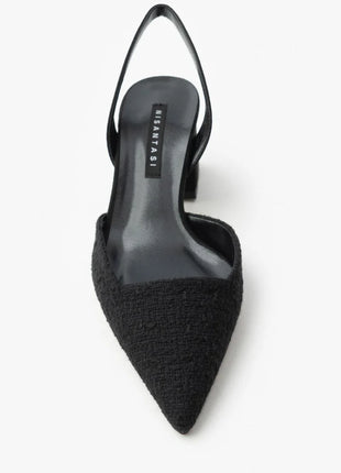 Geflochtene SAMMY Slingback Pumps in Schwarz mit spitzem Zehenbereich und breitem Blockabsatz, ideal für formelle Anlässe.