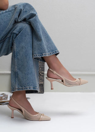 Elegante beige Sky Pumps mit Netzdesign und zartem Riemen, ideal für besondere Anlässe