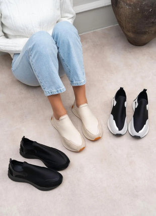 Selvaggi Sneaker in strahlendem Weiß - zeitlos, elegant und perfekt für einen frischen und stilvollen Look.