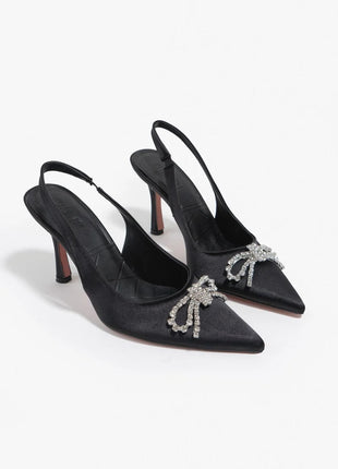 Elegante Karina Pumps aus mattem Stoff in der Farbe Schwarz.